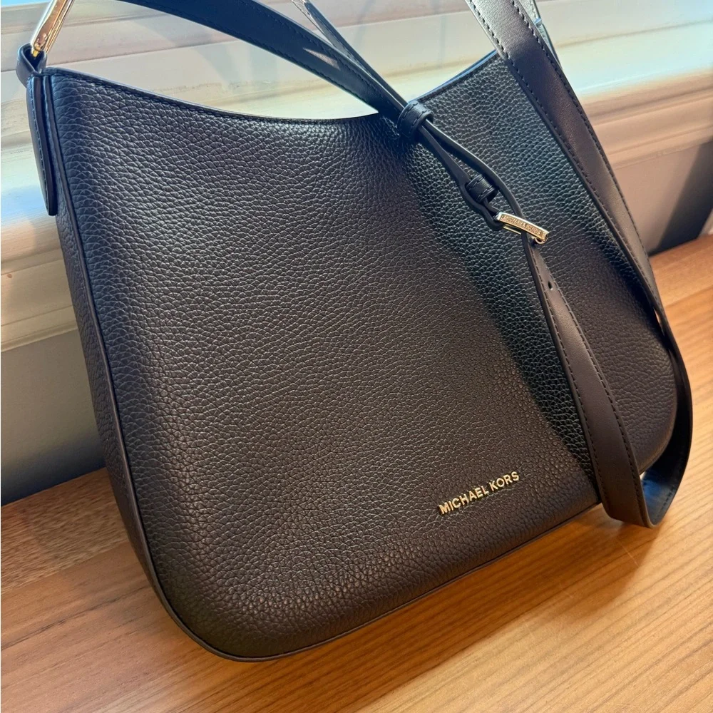 Michael Kors Brown Pebbled Shoulder Bag - Picture 8 of 15